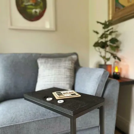 Scenic Countryside Romantic & Pet-friendly *