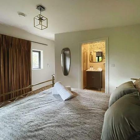 Appartement Scenic Countryside Romantic & Pet-friendly Newcastle West