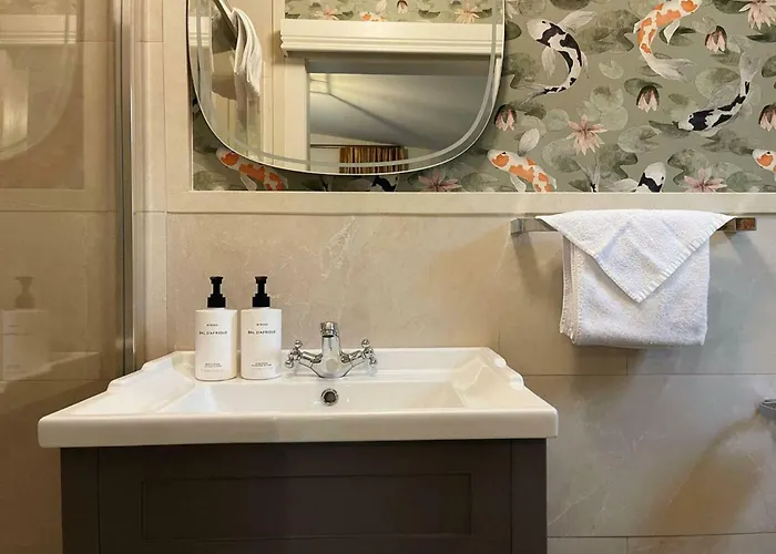 Apartment Scenic Countryside Romantic & Pet-friendly Newcastle West